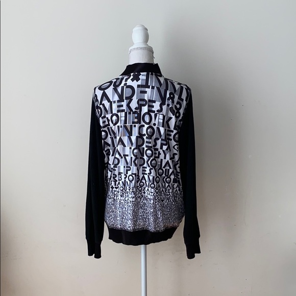 Alphabet Jacket 🖤 - Picture 3 of 3